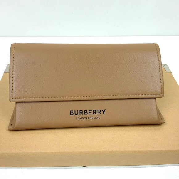 Burberry Camel Brown Sunglass Case Magnetic Closure - Picture 2 of 16